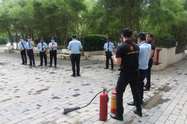 dich-vu-bao-ve-bien-hoa 13